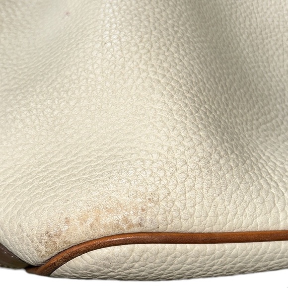 Vintage Dooney & Bourke 1980s Ivory Pebbled Leather Drawstring Bucket Bag - Picture 13 of 16